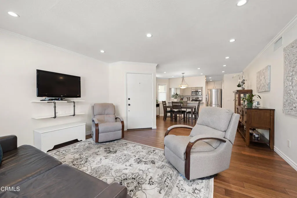 1225 Mission Verde Drive, Camarillo, California 93012 home-pic-4