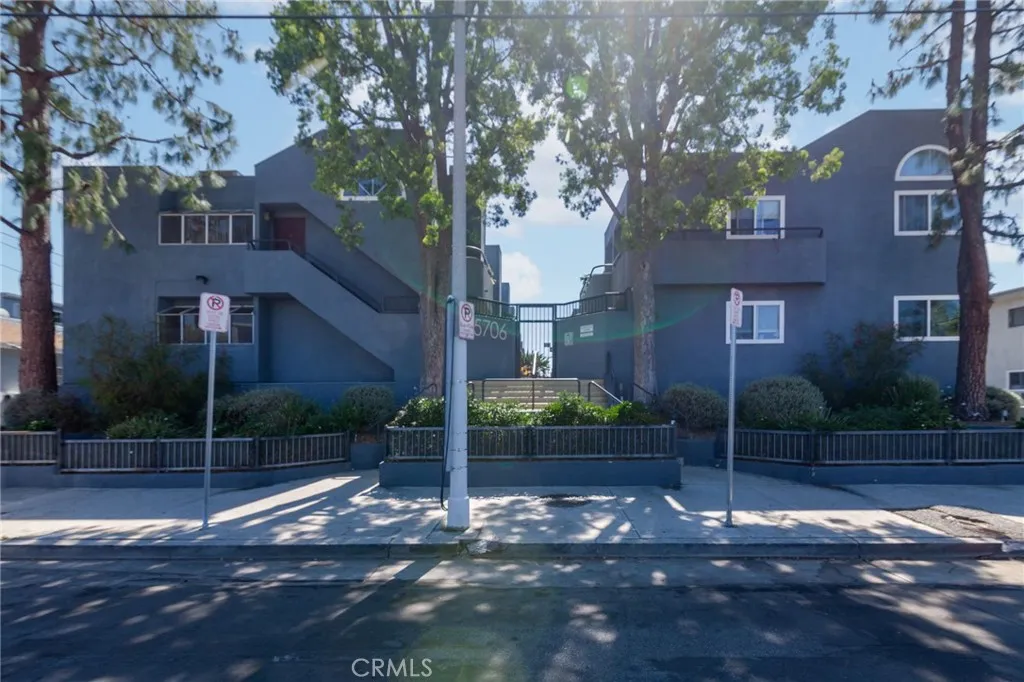 5706 Fair Avenue 100, North Hollywood, California 91601 home-pic-15