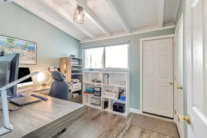1061 Currant Way, Hayward, California 94545-2407