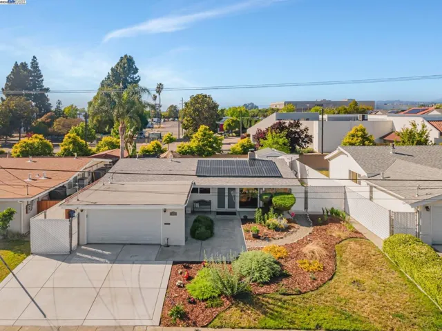 1061 Currant Way, Hayward, California 94545-2407