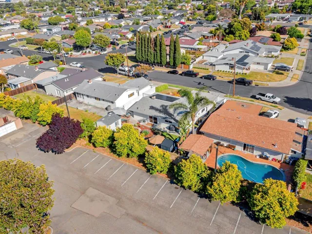 1061 Currant Way, Hayward, California 94545-2407