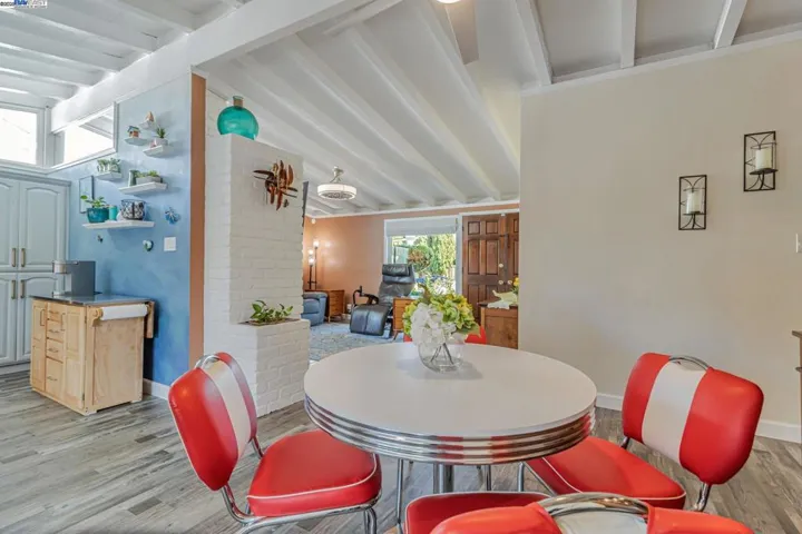 1061 Currant Way, Hayward, California 94545-2407