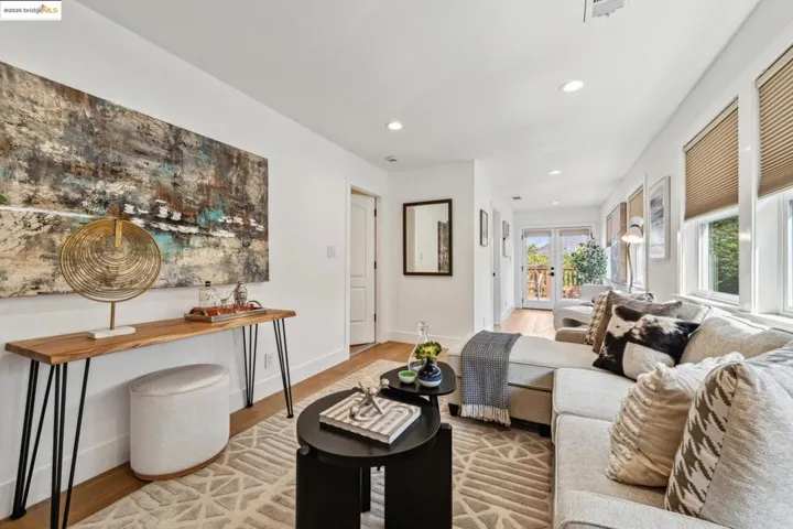 934 Apgar St, Oakland, California 94608