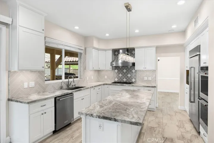 5420 Kodiak Mountain Drive, Yorba Linda, California 92887