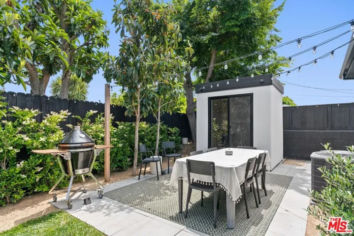 3726 Olmsted Avenue, Los Angeles, California 90018