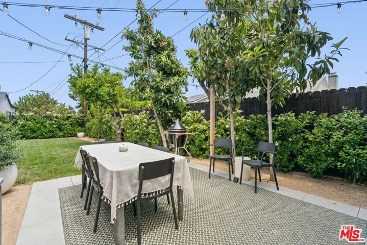 3726 Olmsted Avenue, Los Angeles, California 90018