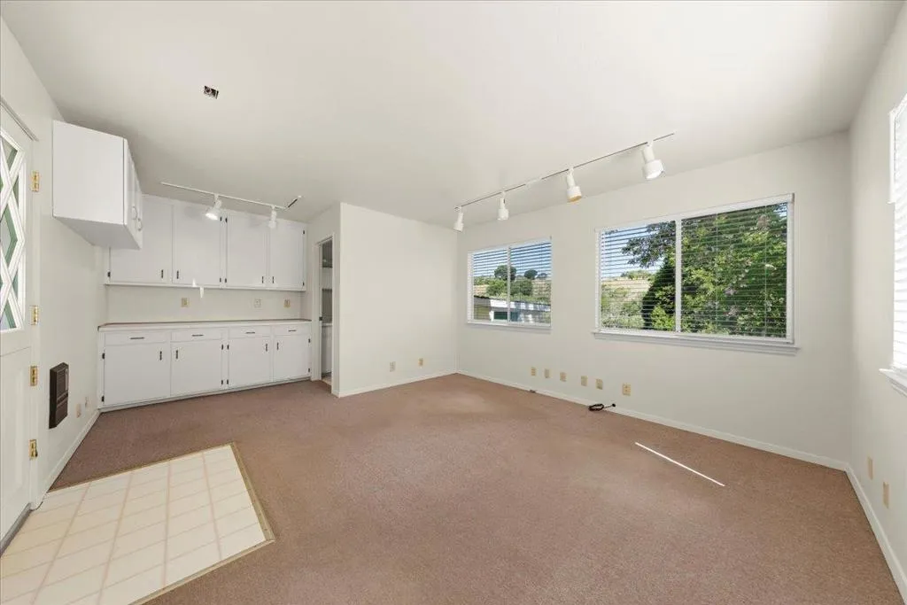 Ranch Office