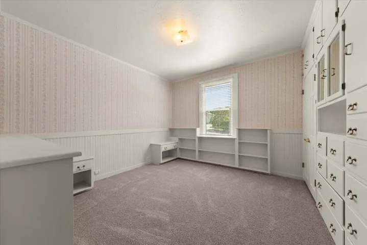 Main House - Bedroom 1
