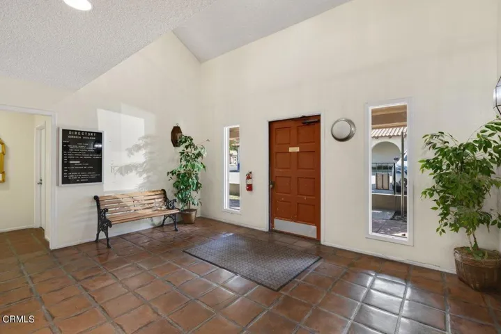 606-sespe-avenue-fillmore-ca-usa-003