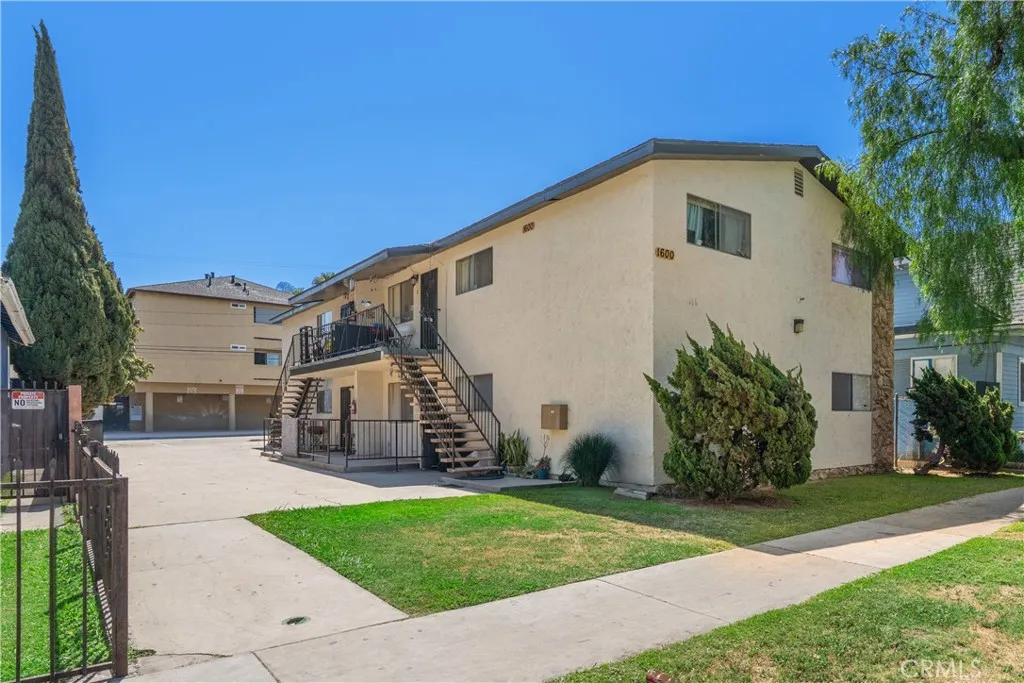 1600 Junipero Avenue, Long Beach, California 90804 home-pic-0