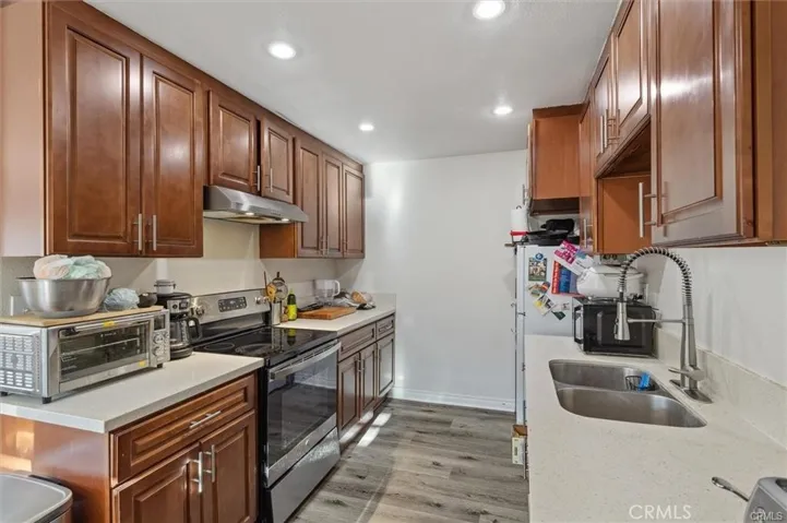 15500 Tustin Village Way 28, Tustin, California 92780