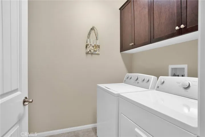 11156 Camden Street, Apple Valley, California 92308