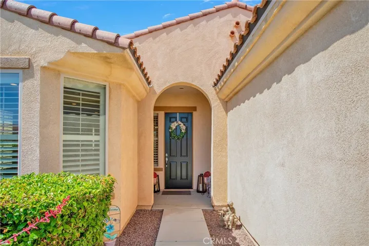 11156 Camden Street, Apple Valley, California 92308