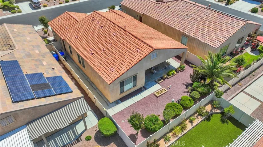 11156 Camden Street, Apple Valley, California 92308