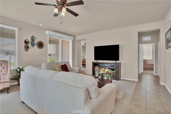11156 Camden Street, Apple Valley, California 92308