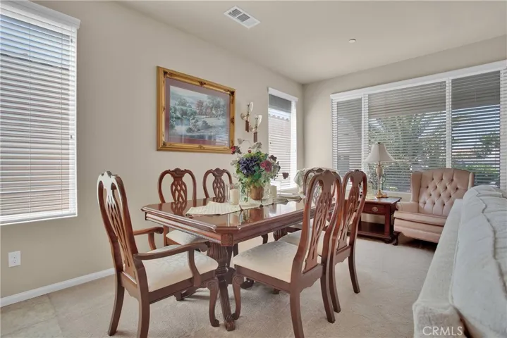 11156 Camden Street, Apple Valley, California 92308