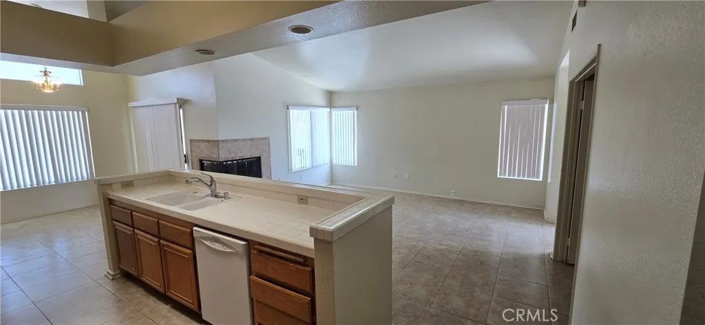 Kitchen/Living Room