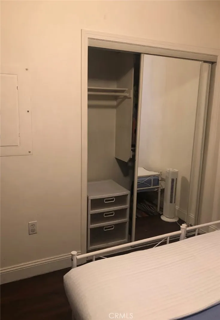 6938 Laurel Canyon Boulevard 310, North Hollywood, California 91605 home-pic-5