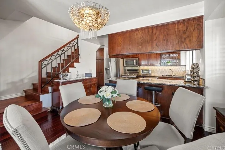 216 Roswell Avenue, Long Beach, California 90803