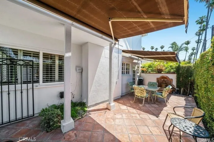 216 Roswell Avenue, Long Beach, California 90803