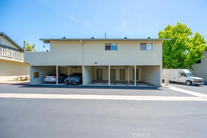1750 Prefumo Canyon Road 17, San Luis Obispo, California 93405