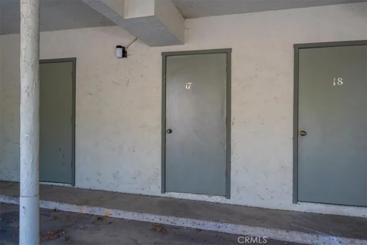 1750 Prefumo Canyon Road 17, San Luis Obispo, California 93405