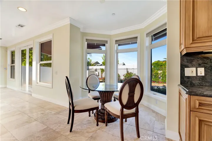 Breakfast nook