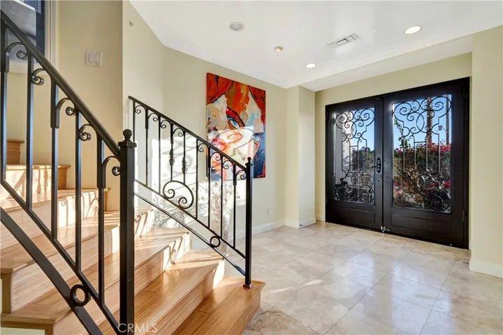 Front doors from foyer