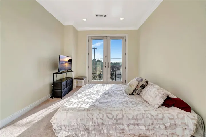 Bedroom 1st floor from closet