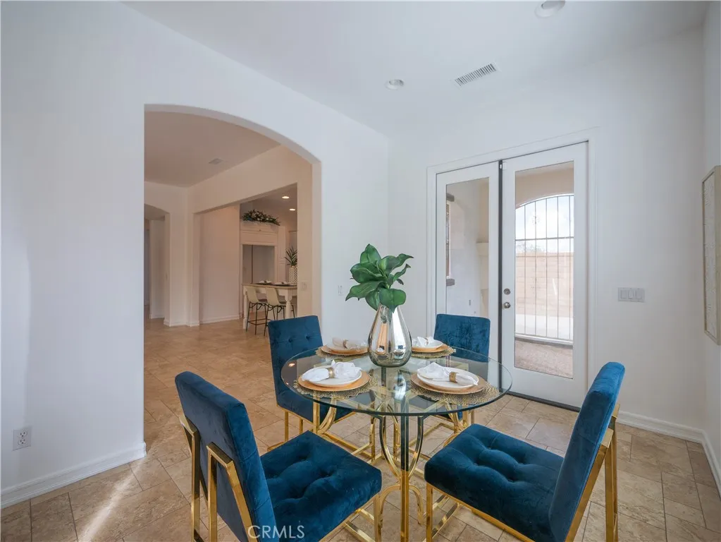 8365 Sanctuary Drive, Corona, California 92883 home-pic-8
