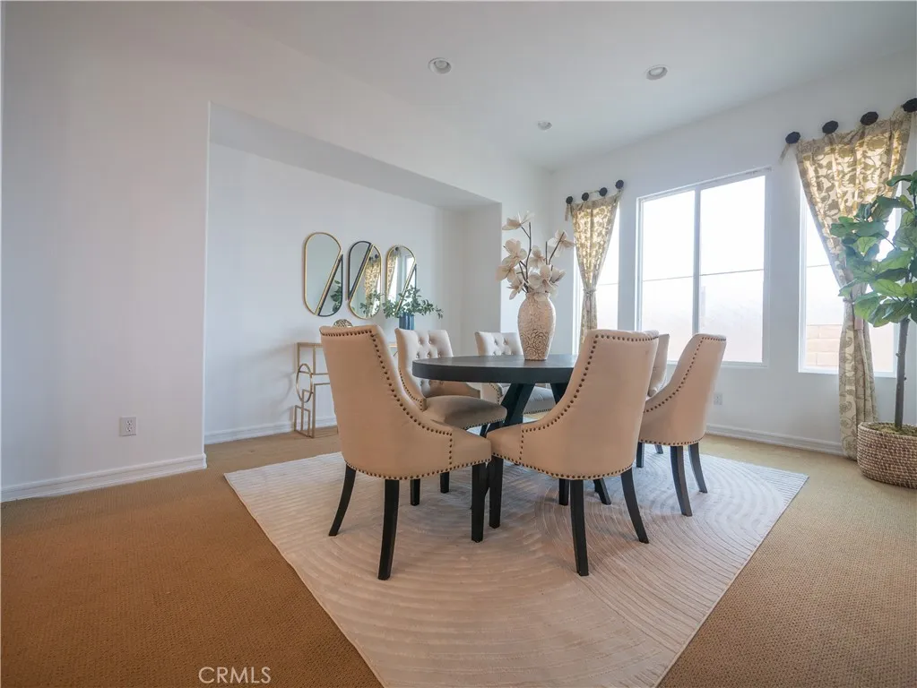 8365 Sanctuary Drive, Corona, California 92883 home-pic-15