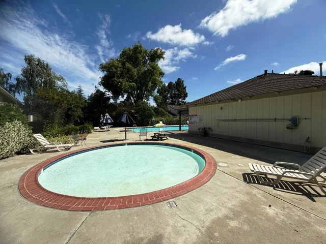20072 Northcrest Square, Cupertino, California 95014