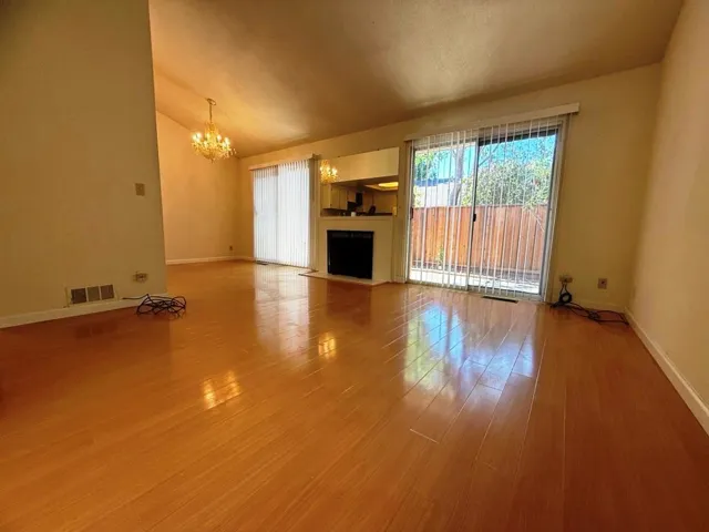 20072 Northcrest Square, Cupertino, California 95014