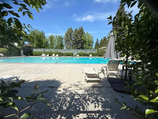 20072 Northcrest Square, Cupertino, California 95014