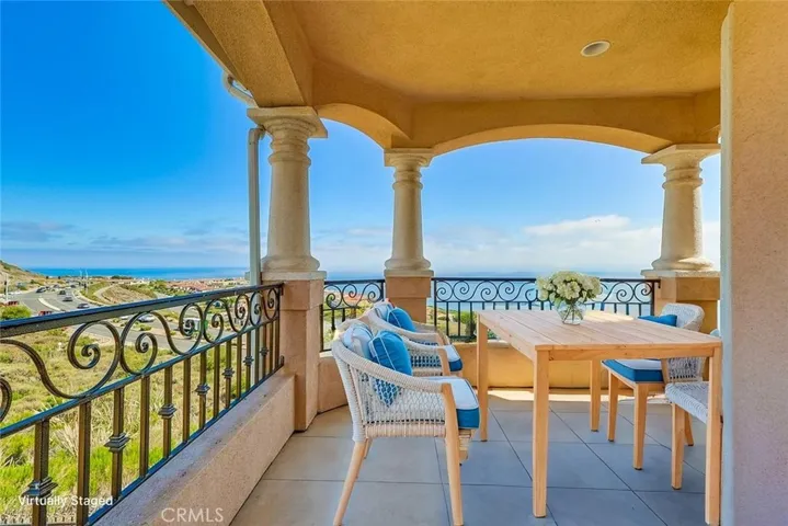 3304 Palo Vista Drive 2, Rancho Palos Verdes, California 90275