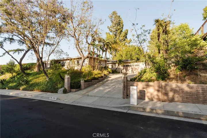 4935 Calvin Avenue, Tarzana, California 91356
