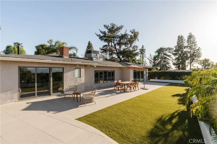 4935 Calvin Avenue, Tarzana, California 91356