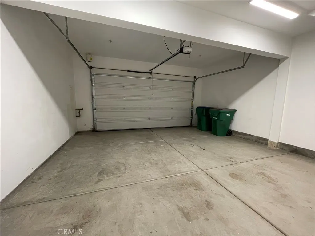 2318 Synergy, Irvine, California 92614 home-pic-17