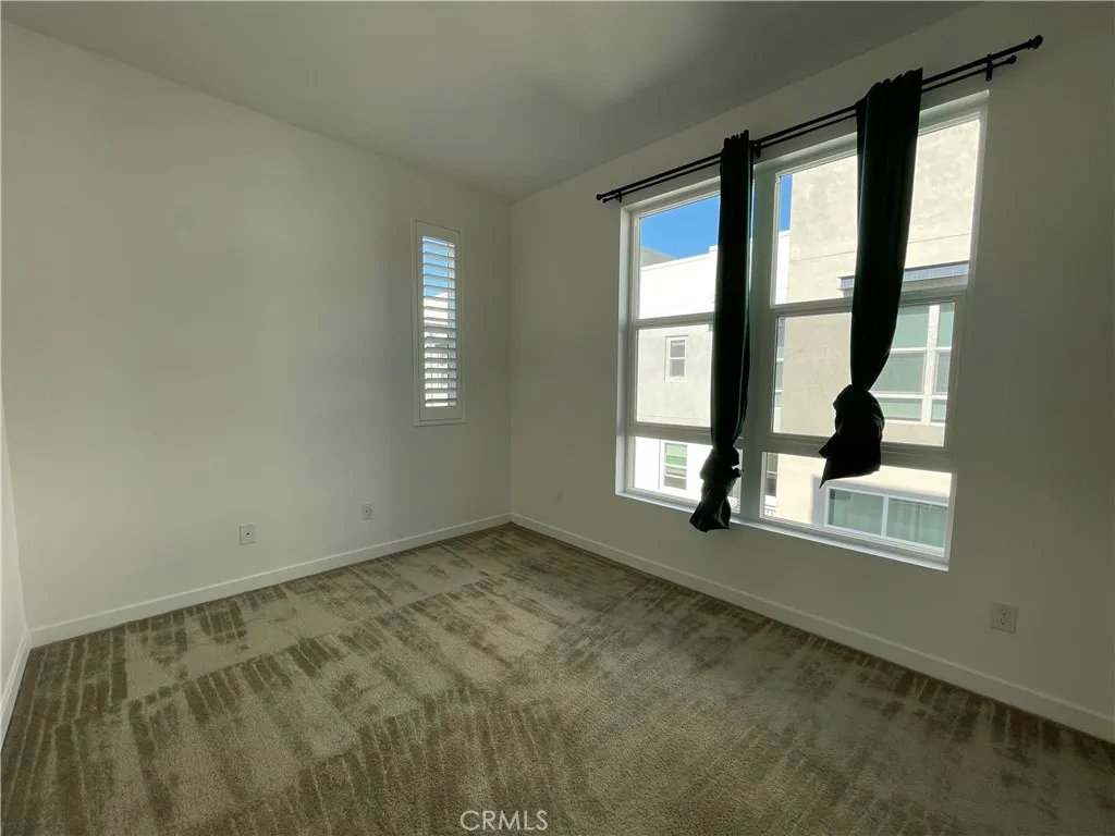 2318 Synergy, Irvine, California 92614 home-pic-14