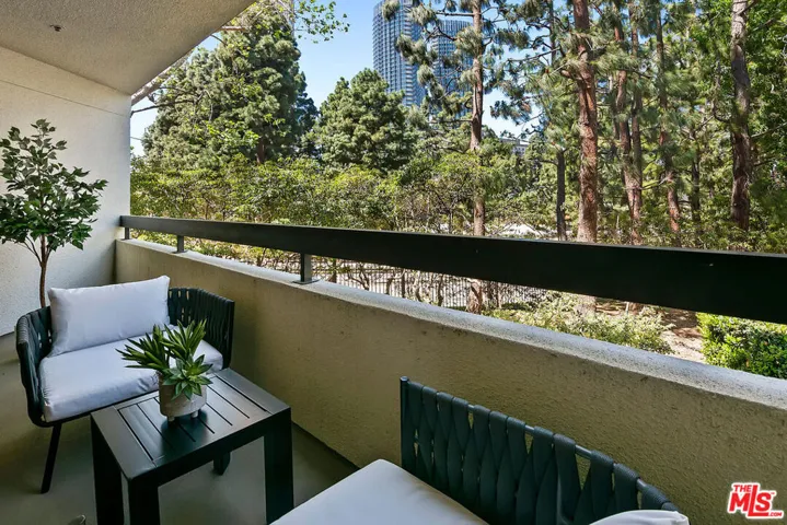 2112 Century Park Lane 113, Los Angeles, California 90067