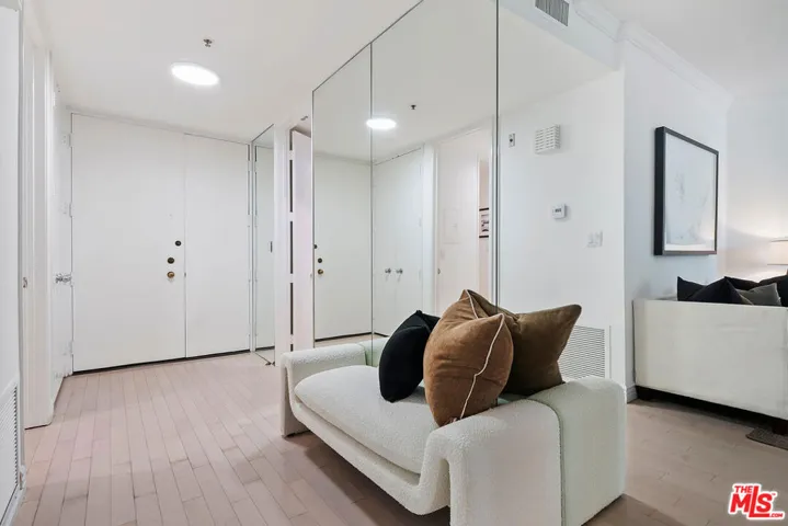 2112 Century Park Lane 113, Los Angeles, California 90067