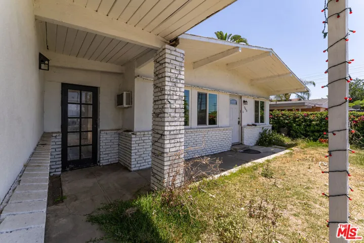 9870 Woodale Avenue, Arleta, California 91331