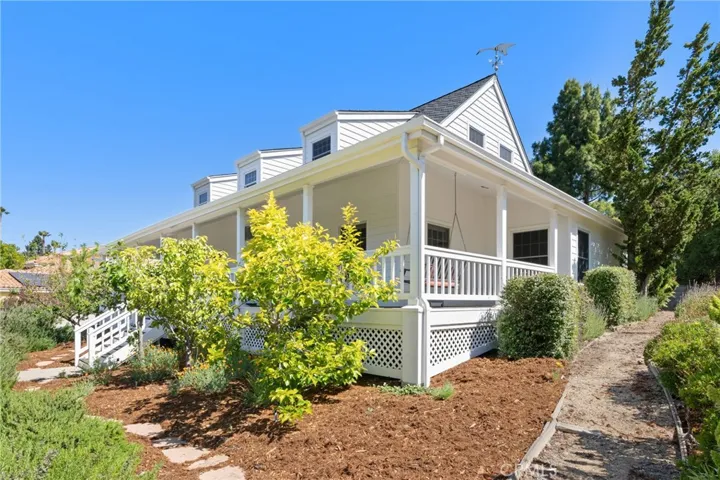 260 Twin Ridge Drive, San Luis Obispo, California 93405