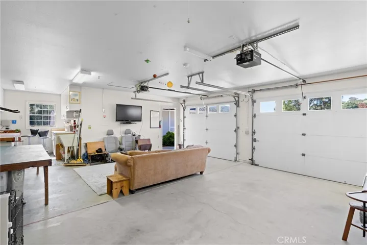 260 Twin Ridge Drive, San Luis Obispo, California 93405