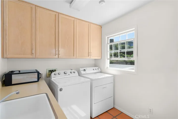 260 Twin Ridge Drive, San Luis Obispo, California 93405