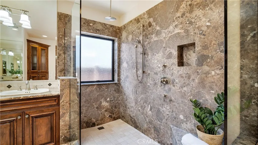 24192 Las Naranjas Drive, Laguna Niguel, California 92677