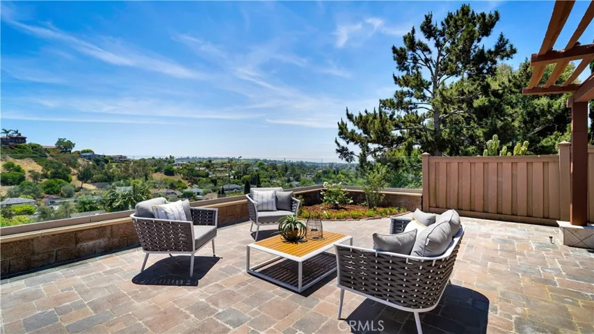 24192 Las Naranjas Drive, Laguna Niguel, California 92677