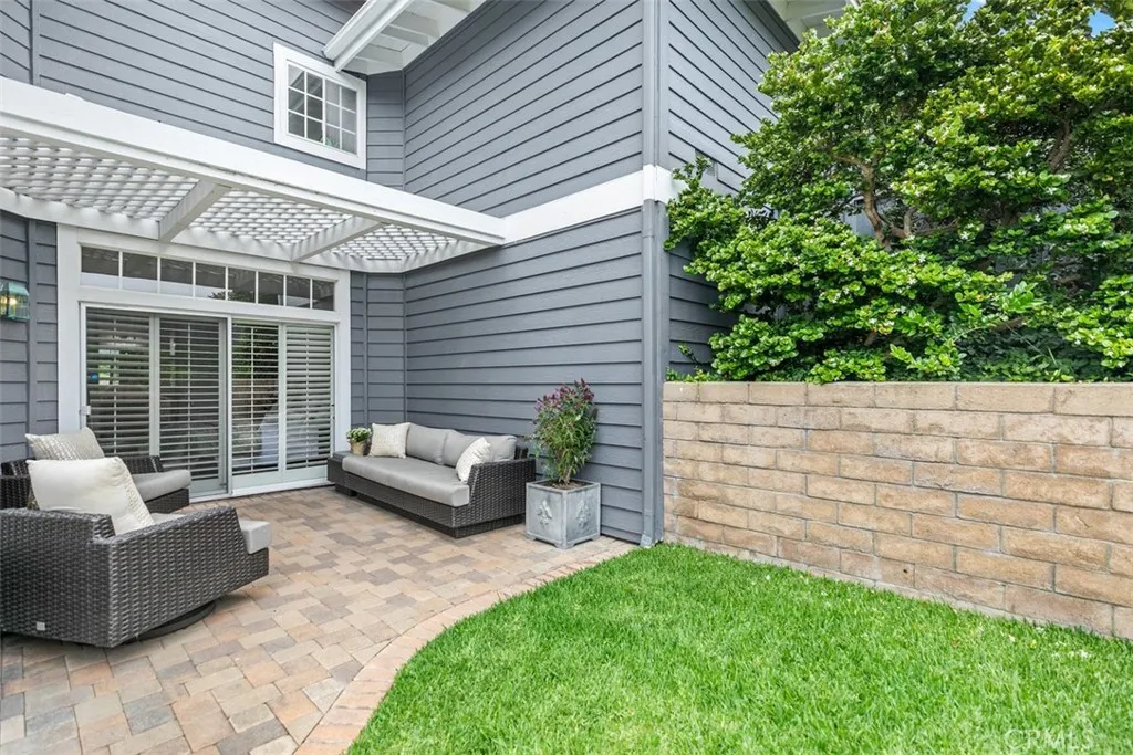 3510 Lilac Avenue 13, Corona Del Mar, California 92625 home-pic-18
