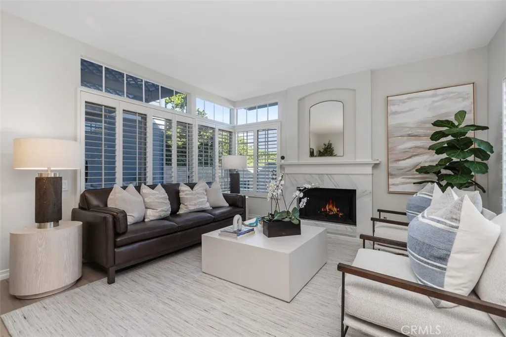 3510 Lilac Avenue 13, Corona Del Mar, California 92625 home-pic-2