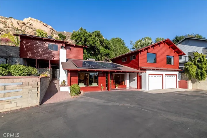 4899 Glenwood Drive, Riverside, California 92501